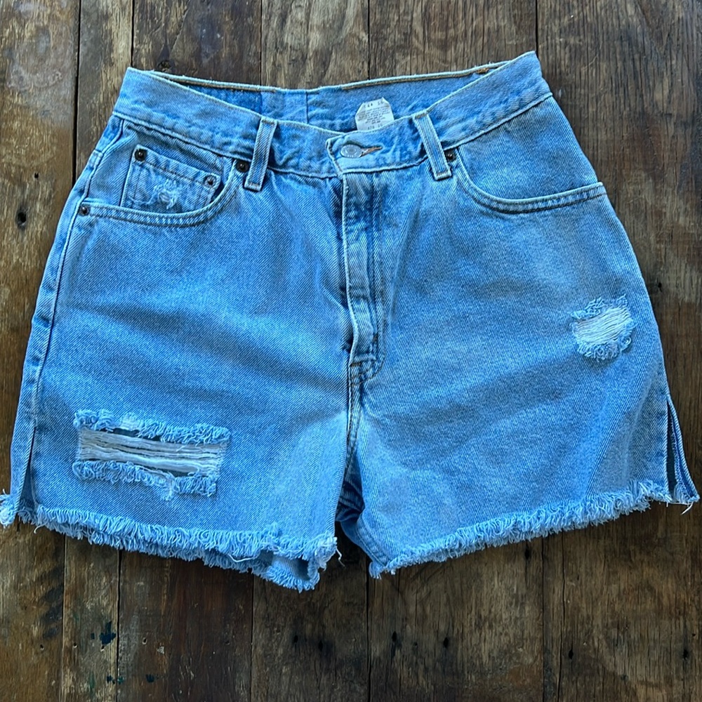 Vintage Levi’s Jean shorts